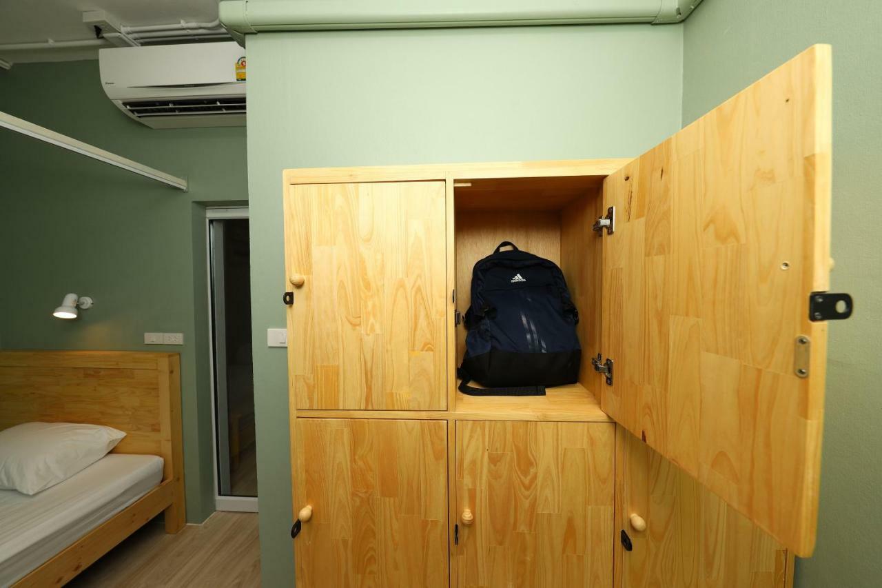 Ekanake Hostel Бангкок Экстерьер фото