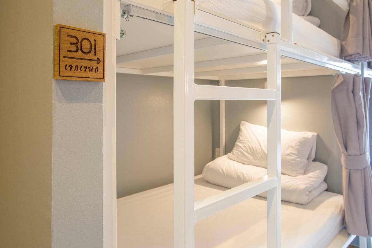 Ekanake Hostel Бангкок Экстерьер фото